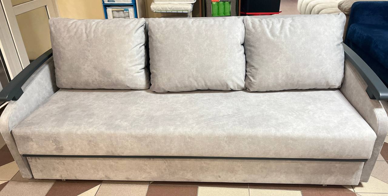 Орыс порносы: анасы ваннада ұлына тыңшылық жасайды