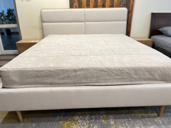 Кровать двуспальная 180*200 с мягким изгоовьем BROOK - 1